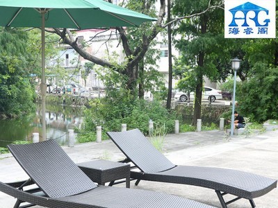 藤编躺椅白色户外仿藤沙滩椅会所酒店泳池PE铁艺懒人休闲躺床定制图3