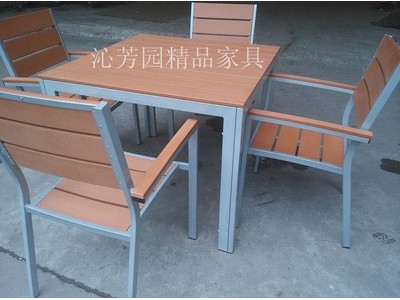 户外桌椅家具防塑木休闲园林餐桌椅厂家直销