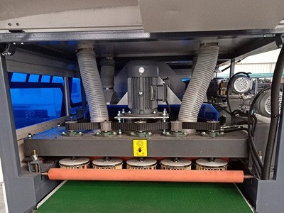 厂家定制密度板木工抛光机 6辊异型抛光机 家具木门橱窗砂光机图5
