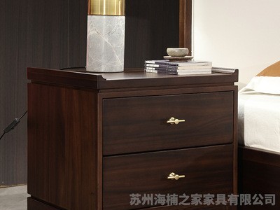 现代风新中式双人床胡桃木实木床软包轻奢卧室家具1.8m样板房大床图3