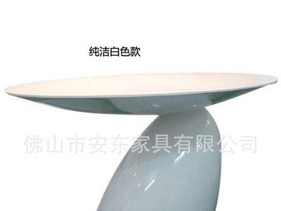 简约现代椭圆形蘑菇茶几 白色高档特色经典装饰粗腿圆形咖啡餐桌图1