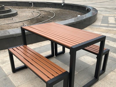 美式露天庭院户外桌椅公园防晒餐厅塑木桌椅组合阳台室外休闲金属图2