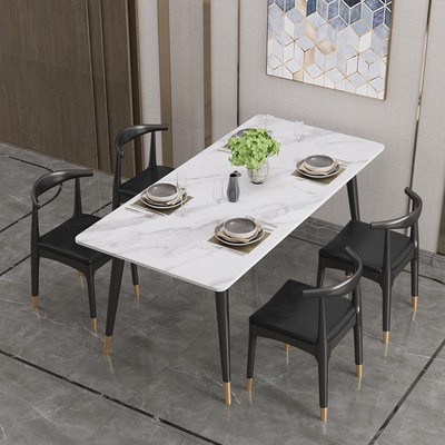北欧餐厅小户型家用餐桌椅组合简约现代意式进口轻奢岩板吃饭桌子