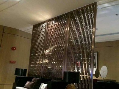 佛山不锈钢屏风中式折屏玫瑰金酒吧拉丝304不锈钢餐厅屏风背景墙图2