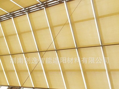 厂家直销酒店别墅玻璃阳光房遮阳阳台遥控电动天窗天棚窗帘图2