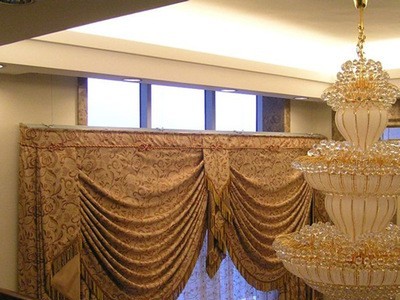 供应佛山电动升降窗帘轨道自动语音智能家居别墅复式升降杆图3