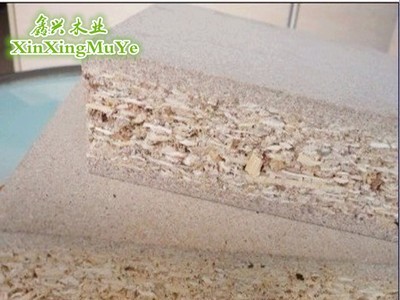 厂家出售大量现货 优质供应高品质E1砂光刨花板