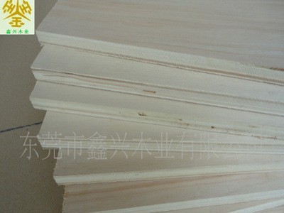 鑫兴木业供应1220mm*2440mm多层胶合板、三合板、木板材图3