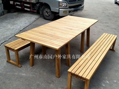 厂家直销户外柚木桌椅组合休闲防腐木实木质套椅公园塑木桌椅定制