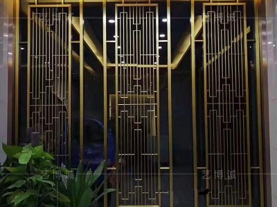 承接新中式隔断酒店会所装饰简约时尚不锈钢梅花造型花格通花屏风图4