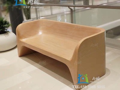 广东惠州雨桐玻璃钢厂家 玻璃钢仿木纹沙发 商场酒店大堂休息坐凳 懒人靠背双人单人沙发