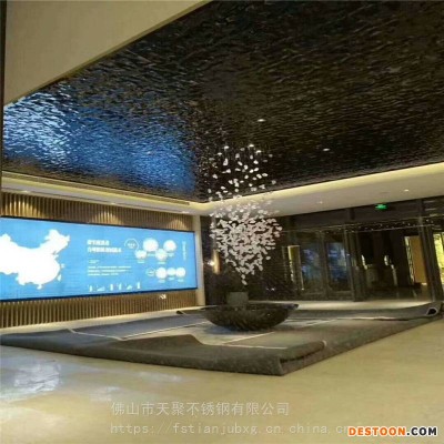 KTV茶几包边用黒钛小菱形压花不锈钢板做门用玫瑰金压花板防火隔音包厢门压花板201