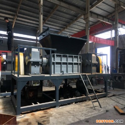 智能控制建筑模板撕碎机 1000型床垫沙发衣柜大件垃圾撕碎机 报废轮胎破碎生产线 宇茂机械