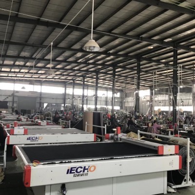 科技布沙发材料裁剪爱科科技电脑裁剪机质量好售后有保证