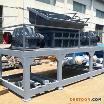 小型沙发粉碎机    废旧家具破碎机     小型床垫破碎机