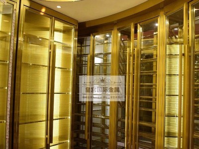 皇宫国际金属专注酒店别墅恒温恒湿酒窖设计 不锈钢恒温酒柜 酒架 珠宝柜展示柜定制厂家H017
