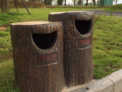 福建仿木垃圾桶 泉州仿树皮垃圾箱 艺高景观户外垃圾桶制作 仿生态垃圾箱