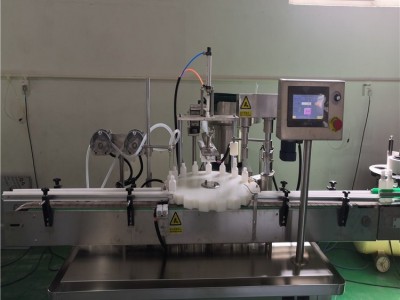 洗涤剂灌装机厂家圣刚 消毒液灌装包装设备视频圣刚