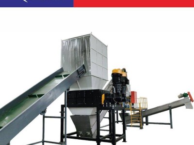 洗涤剂堆码桶自动化回收生产线 集装桶分选分离机器 耐酸碱化工桶处置利用设备