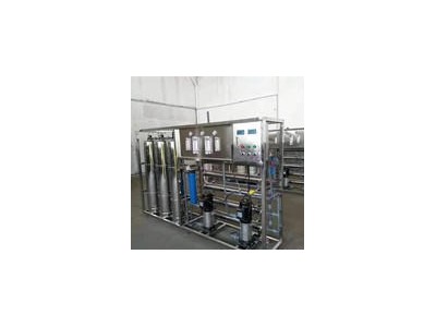 潍坊汇利邦柴油车尾气处理液 车用尿素成套设备直供 洗衣液 洗洁精 玻璃水制作设备