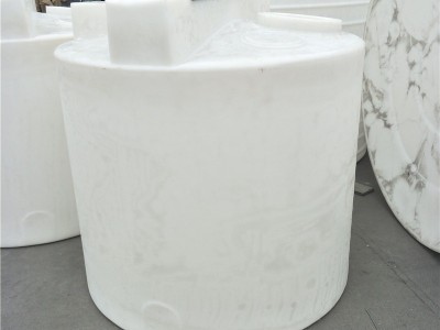 食品级pe加药箱2000L溶药罐洗洁精搅拌桶污水处理桶厂家