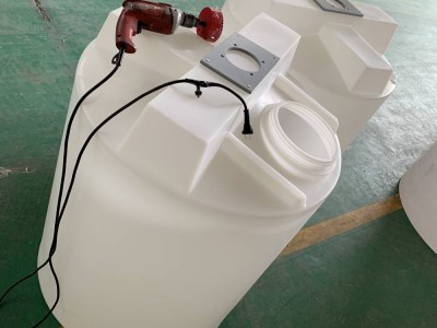 300L加药箱 玻璃水洗洁精搅拌罐 300升计量药箱 药剂搅拌桶