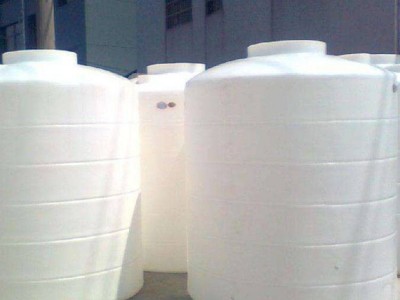 洗涤剂法兰3吨塑料桶_华辰塑料桶_耐腐蚀外盖塑料桶定制