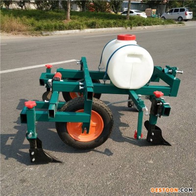 手扶式多功能打药覆膜机_新款土豆花生覆膜机_乐丰机械覆膜机生产厂家
