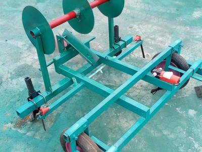 冬季农作物铺膜机 打药覆膜一体机 手扶带覆膜机 志成80公斤