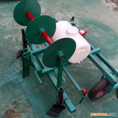 志成大棚用打药覆膜机 手扶小型盖膜机 四轮拖拉机带滴管 ZC