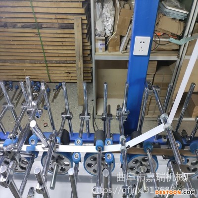 新型滚胶包覆机 生态木格栅板包覆机
