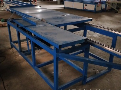 小型木工裁板机 木工推台锯 木工裁条锯 厂家定做图1
