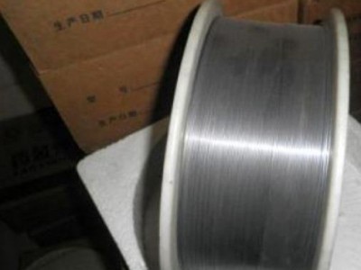 HRC硬度35-45耐磨焊丝 堆焊药芯焊丝1.2mm/1.6mm可车床加工