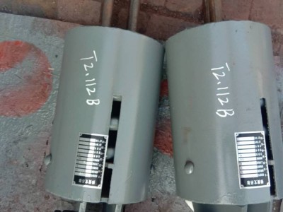 沧州齐鑫厂家生产工艺管道用 曲面槽固定支座 T型滑动支座