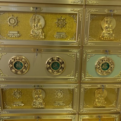 寺庙万佛殿佛龛木雕大型佛龛红木佛龛精雕佛龛图片
