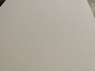 厂家供应实木板材颗粒板刨花板 三聚氰胺板装修木板材批发图3