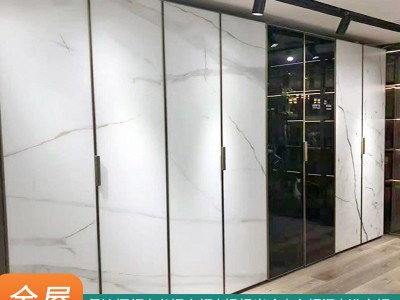 设计整体家具卧室衣柜门 轻奢现代多层板组合柜走入式整体衣帽间图1