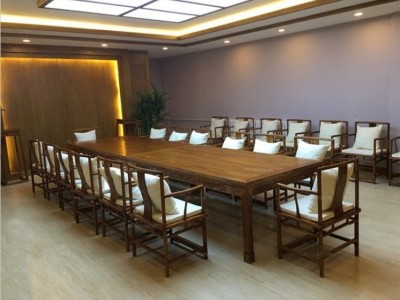 厂家生产中式大班台会议桌 定制会议室办公长桌长方形实木办公桌