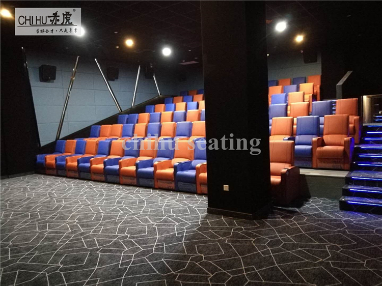 99070081.jpg 变形金刚厅.jpg