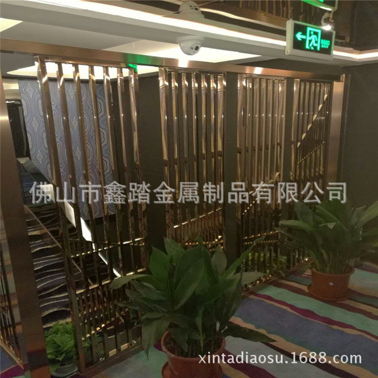 出口迪拜镜面玫瑰金不锈钢茶几支架实物效果图示例图13