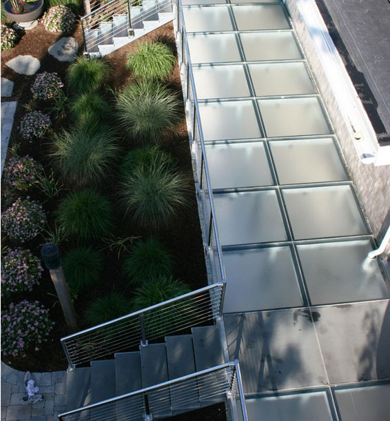 厂家直销夹胶夹丝钢化玻璃办公室隔断桌面茶几玻璃，台面夹胶玻璃示例图18