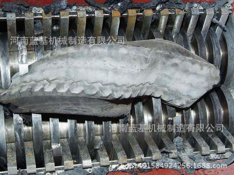 定制加工编织袋包装箱撕碎机 沙发衣柜木床撕碎机 牛羊尸体撕碎机示例图13
