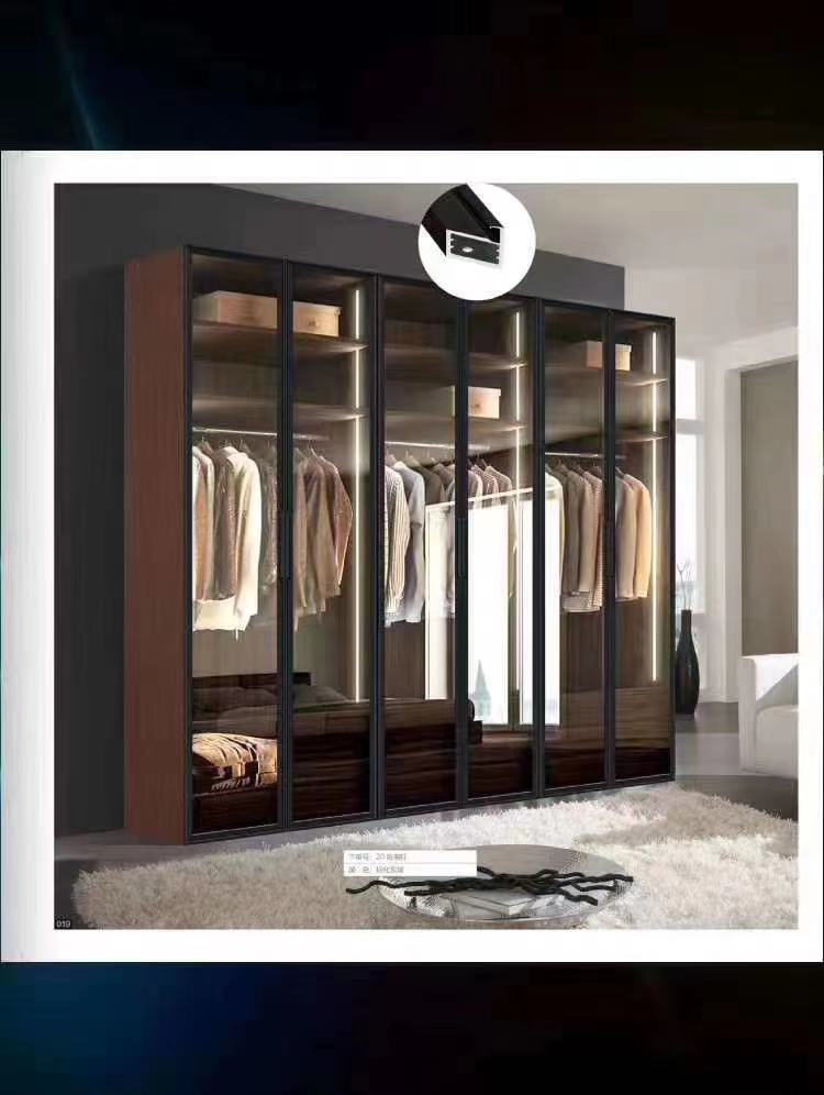 金彩洋整版家居定制高光免漆板隔断铝合金书柜零甲醛