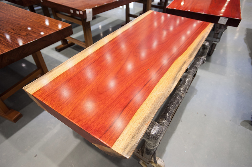 红花梨实木原木根雕大板桌餐桌小书桌画案办公桌红木独板现货示例图6