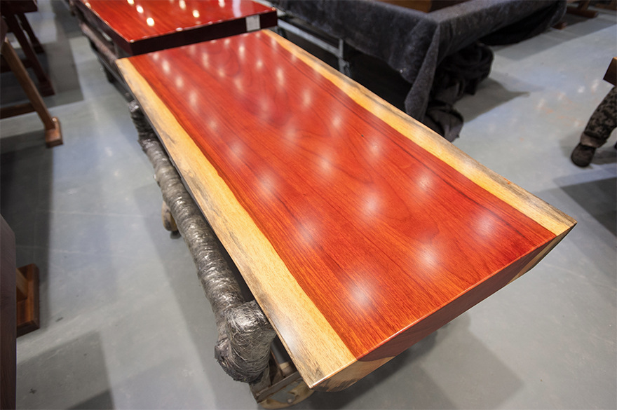 红花梨实木原木根雕大板桌餐桌小书桌画案办公桌红木独板现货示例图7