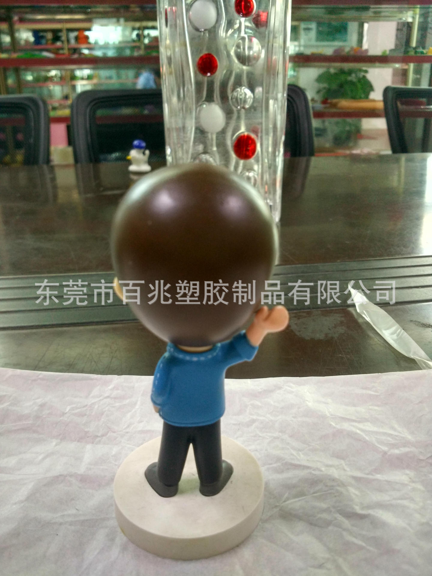 厂家热销  老鹰展翅塑胶装饰品  办公桌饰品定制  欢迎来图来样示例图14