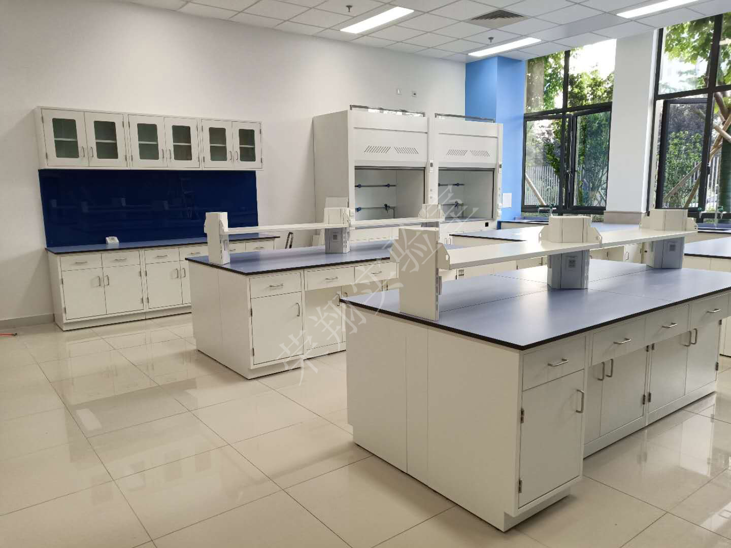 江苏吊柜实验台家具