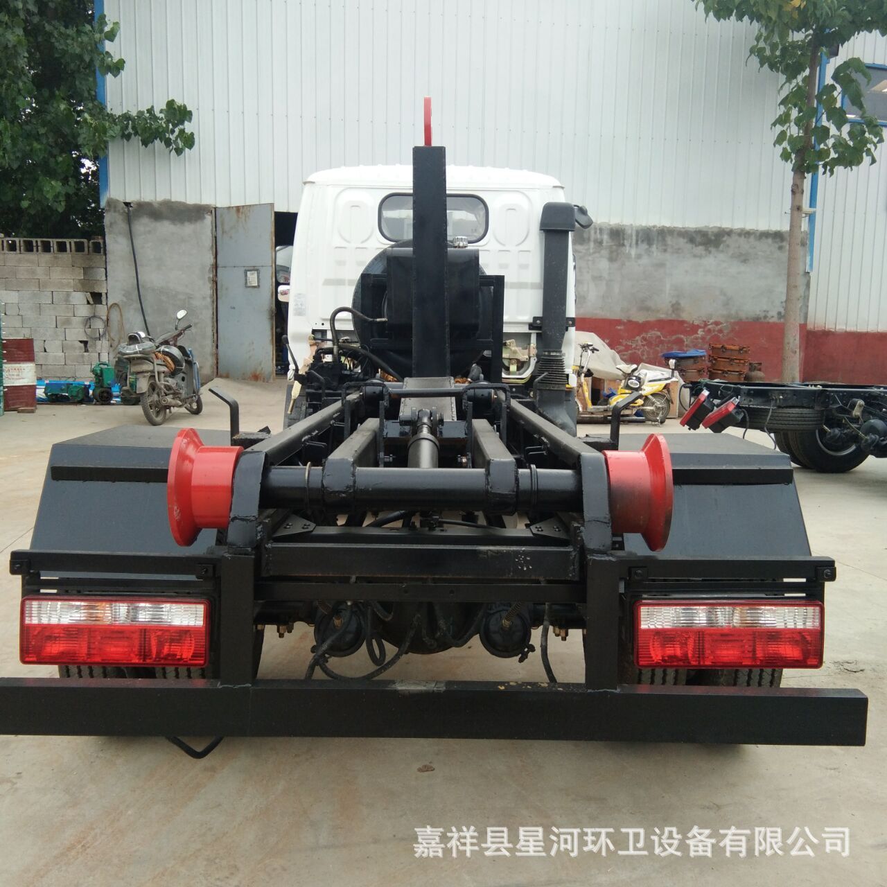 垃圾箱钩臂式垃圾车专用垃圾箱 大型垃圾箱示例图3