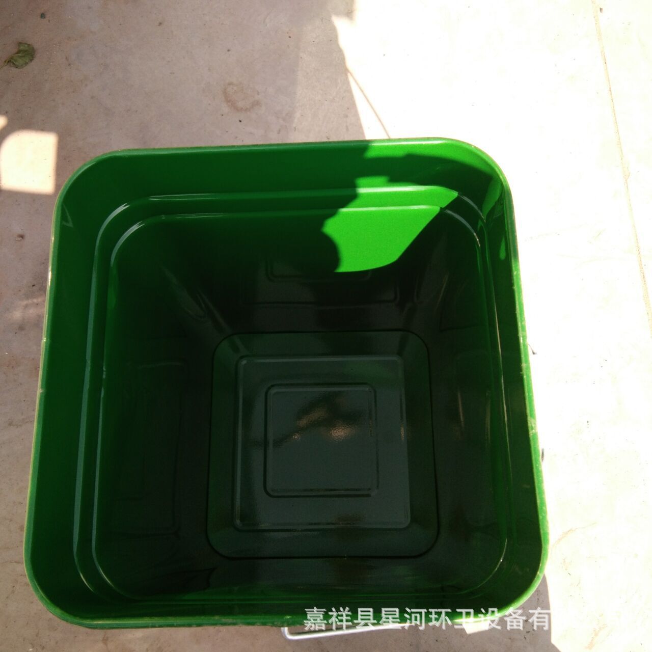 出售订做垃圾箱大型垃圾收集箱户外垃圾箱示例图2