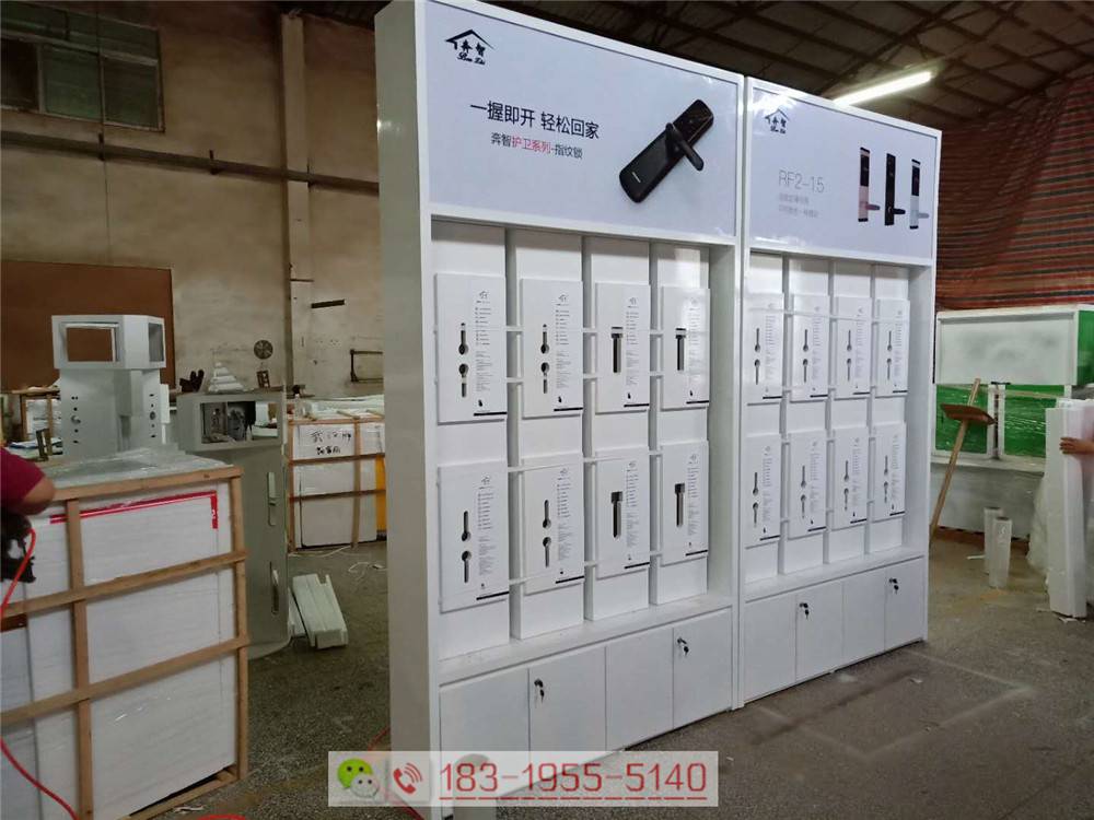 河南周口密码锁开门款所架子帅鹰指纹锁领路